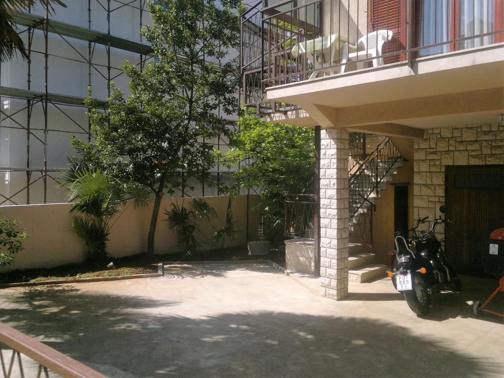 Lino Apartments روفينج المظهر الخارجي الصورة